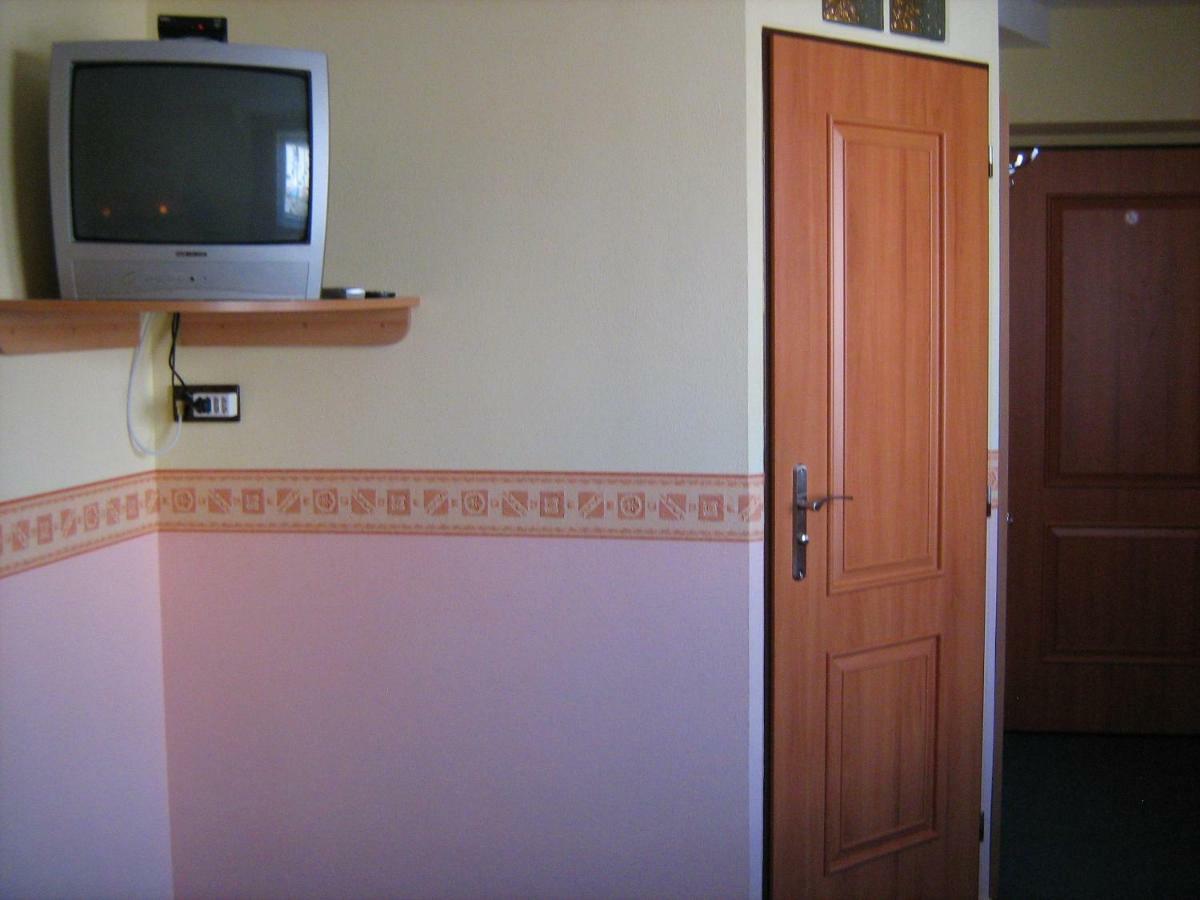 Penzion Albina - Restaurace Vysoké nad Jizerou Zewnętrze zdjęcie